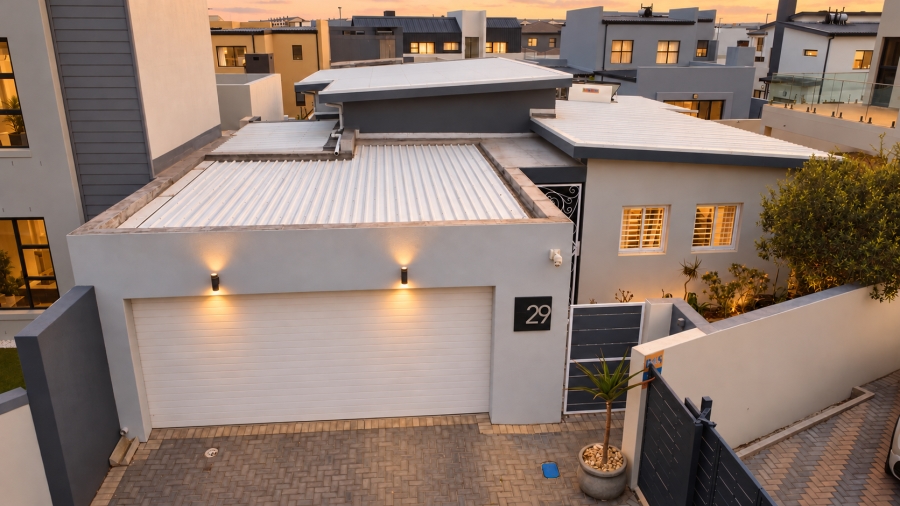 3 Bedroom Property for Sale in Sandown Western Cape